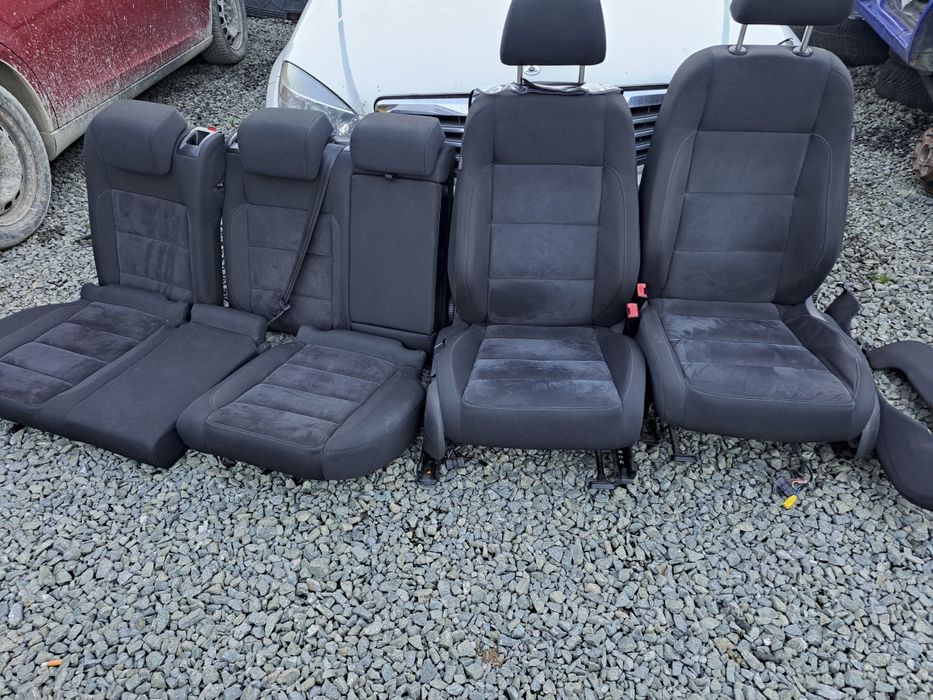 Vând interior alcantara+textil VW Golf 6 model break