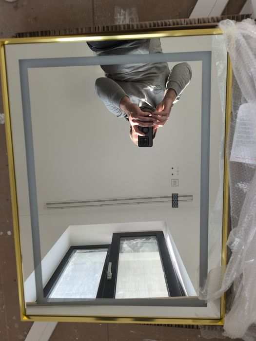 Oglinda 80x60 inteligenta