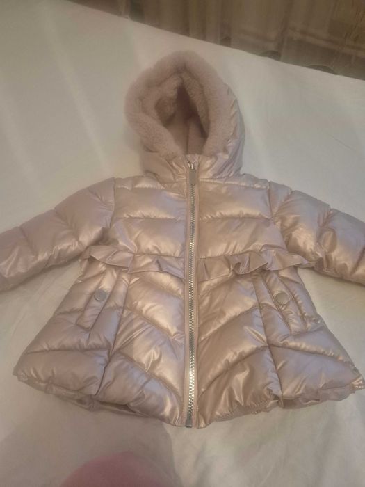 Geaca fetite 18luni purtata o singura data