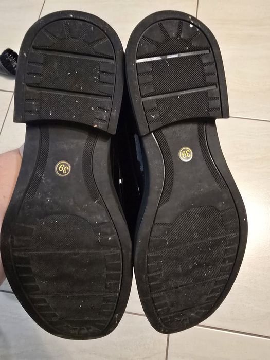 Pantofi Epica din piele lacuita