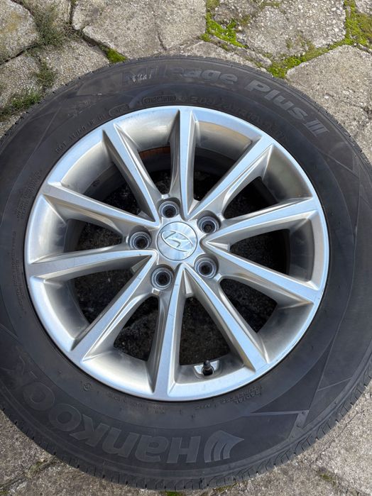 Все сезонни гуми