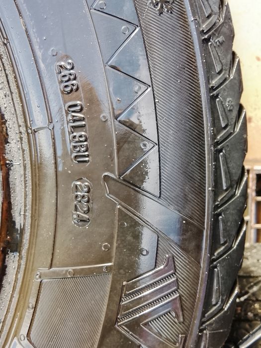 235 65 r16 C patru anvelope m+s