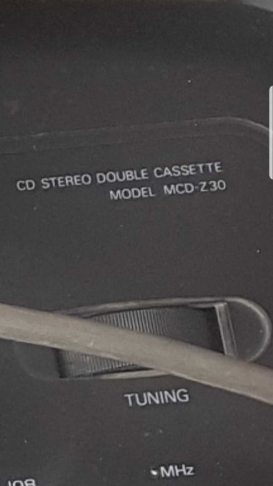 Sanyo Cd stereo double cassette model MCD-Z30 radio casetofon solid