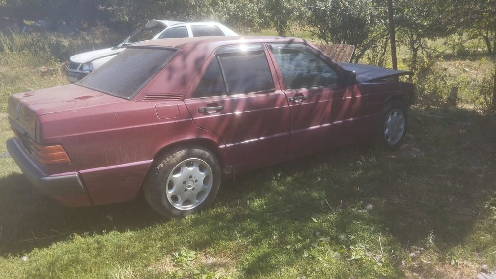 190 мерседес, автомат