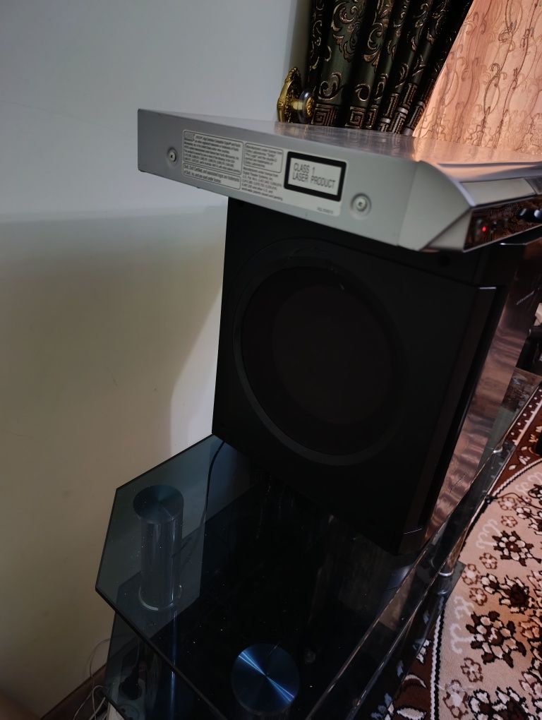 Panasonic domashniy kinoteatr xolati zur Disk Aux radio oʻqiydi