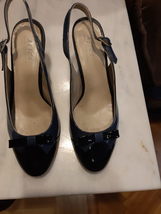 Vând pantofi damă