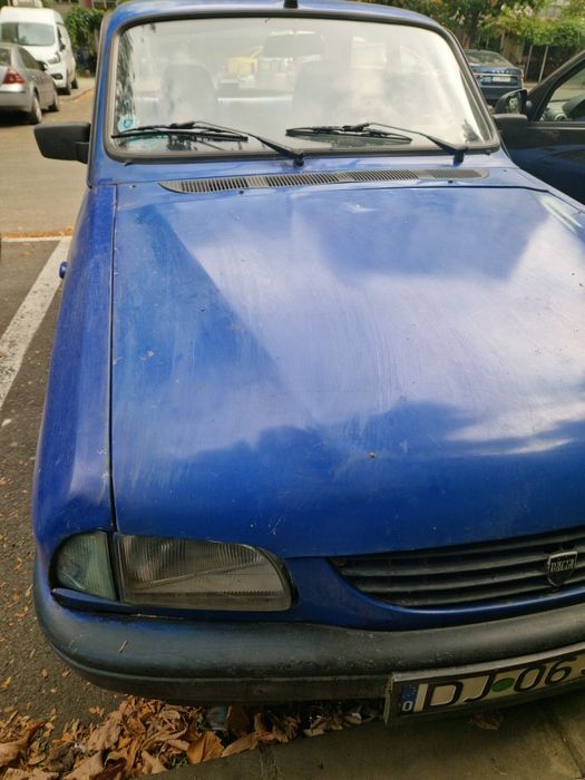 Vând Dacia berlina 1310