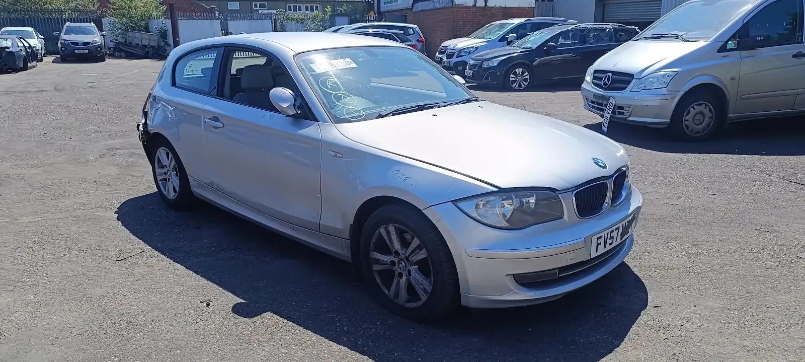 Dezmembrari / Dezmembrez BMW 118D (E81) N47D20U0 cutie viteze GS6-17DG cod culoare TITANSILBER METALLIC (354)
