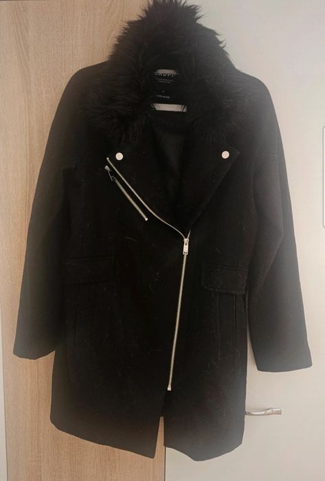 Palton damă superb din lână de la Cropp