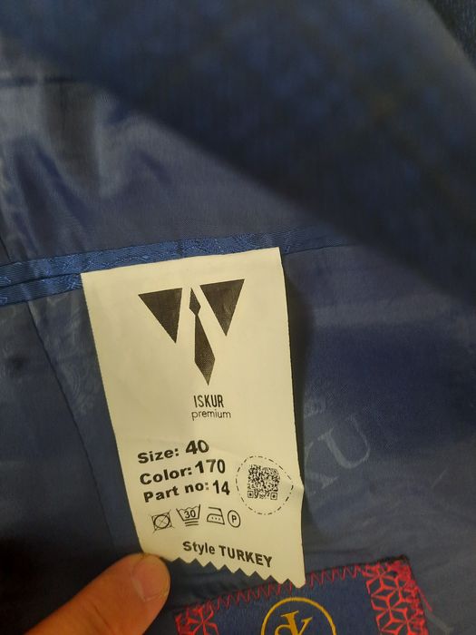 Продам костюм для мальчика,цена 5000тг