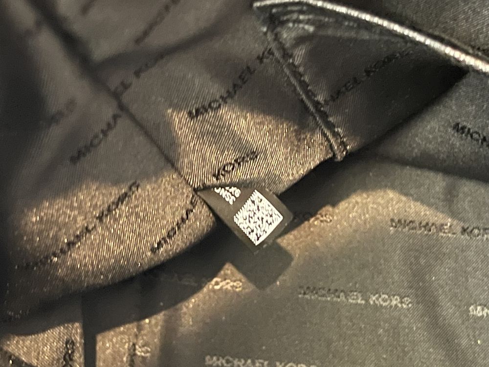 Geanta Michael Kors originala neagra piele impecabila