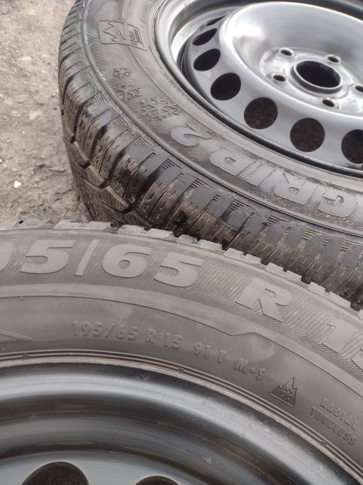 Зимен комплект 15-5х112 ЕТ47 6j Шкода Октавия 2