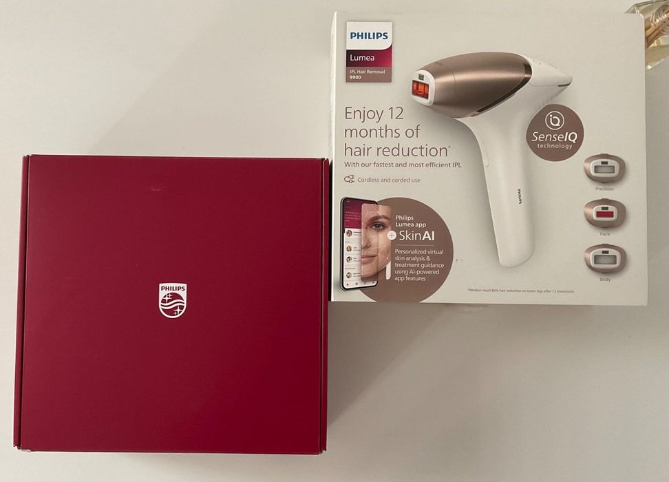 Epilator IPL Philips Lumea Seria 9900 BRI973/00