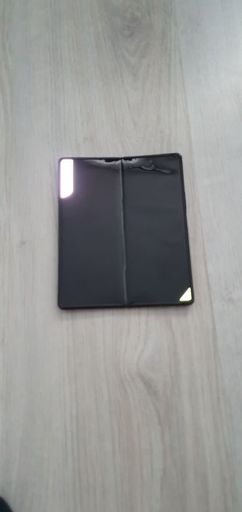 Samsung Galaxy Z Fold2 5G, display fold spart