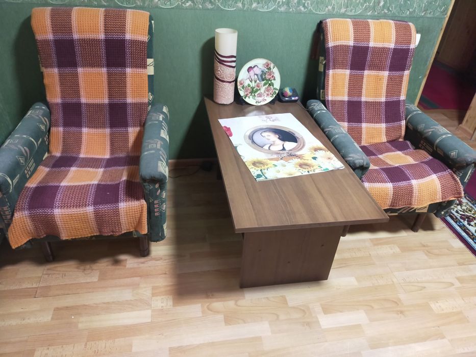 Продам мебель срочно