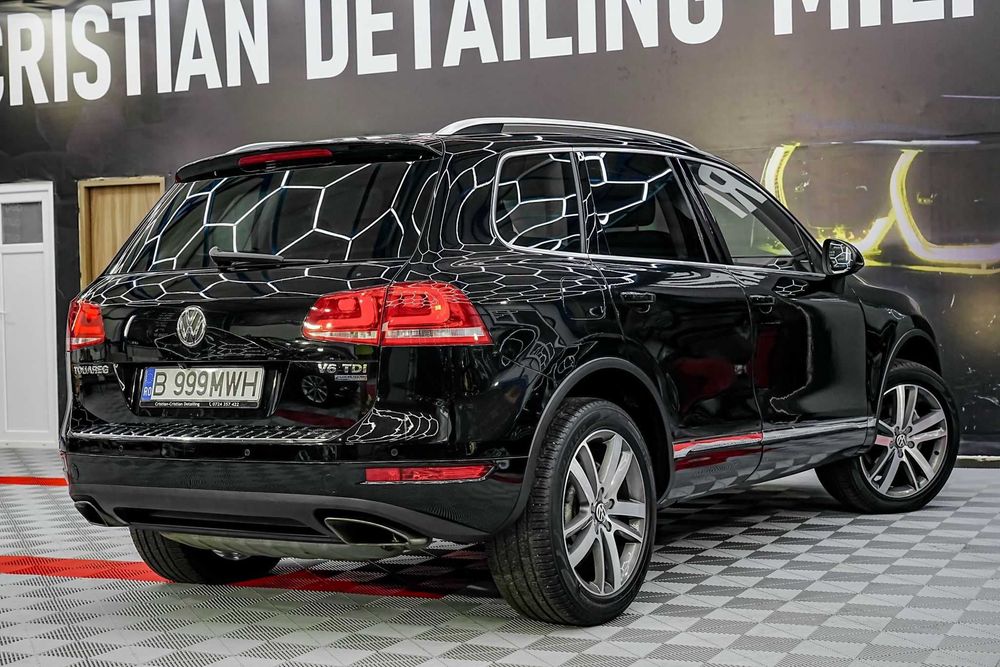 VW TOUAREG 2014 3.0 TDI bluemotion 205 hp