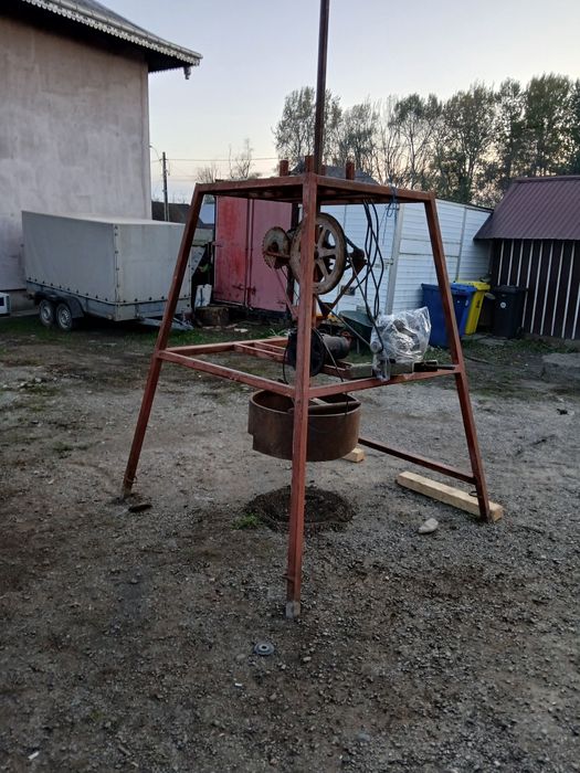 Utilaj electric forat