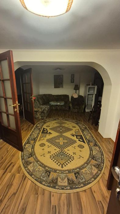 Inchiriez Casa vacanță Bușteni