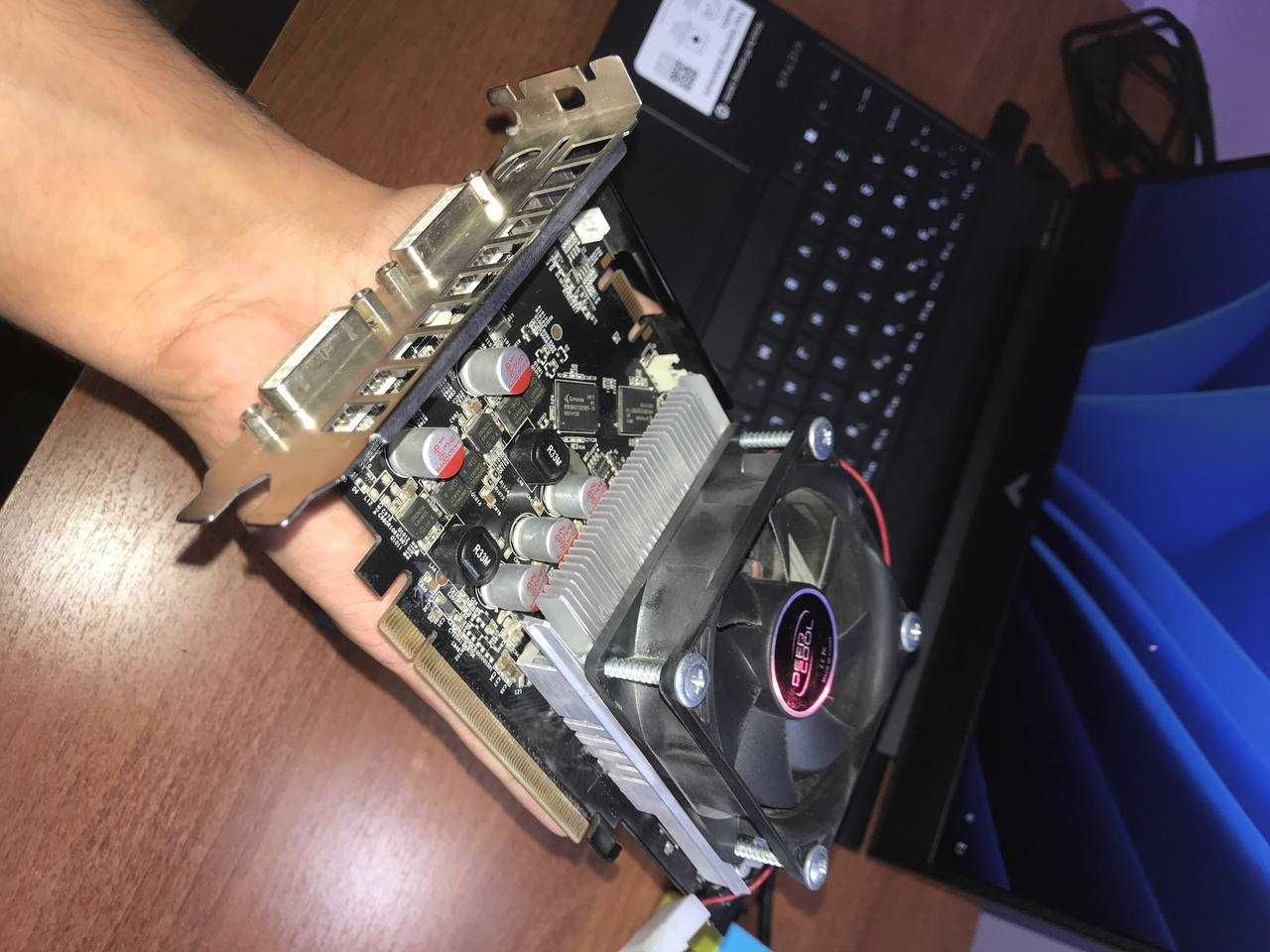 видеокарта GT9800 на 512Mb