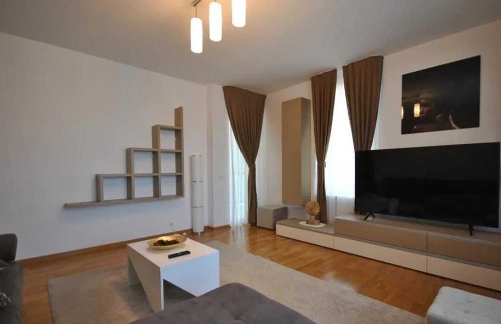 Дава се под наем Тристаен апартамент в Пловдив, Каменица 1 - 79 кв.м за 183.6 € - Снимка #2