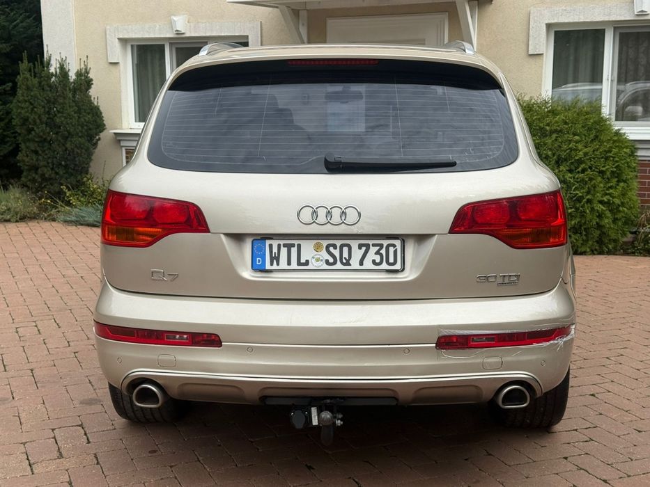 Audi Q7 2010 3.0 D 6999 E