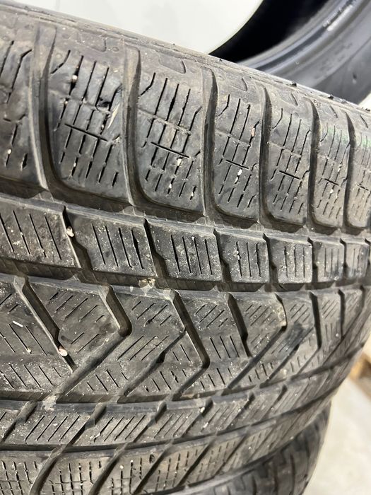 Зимни гуми Pirelli 285/45 R20