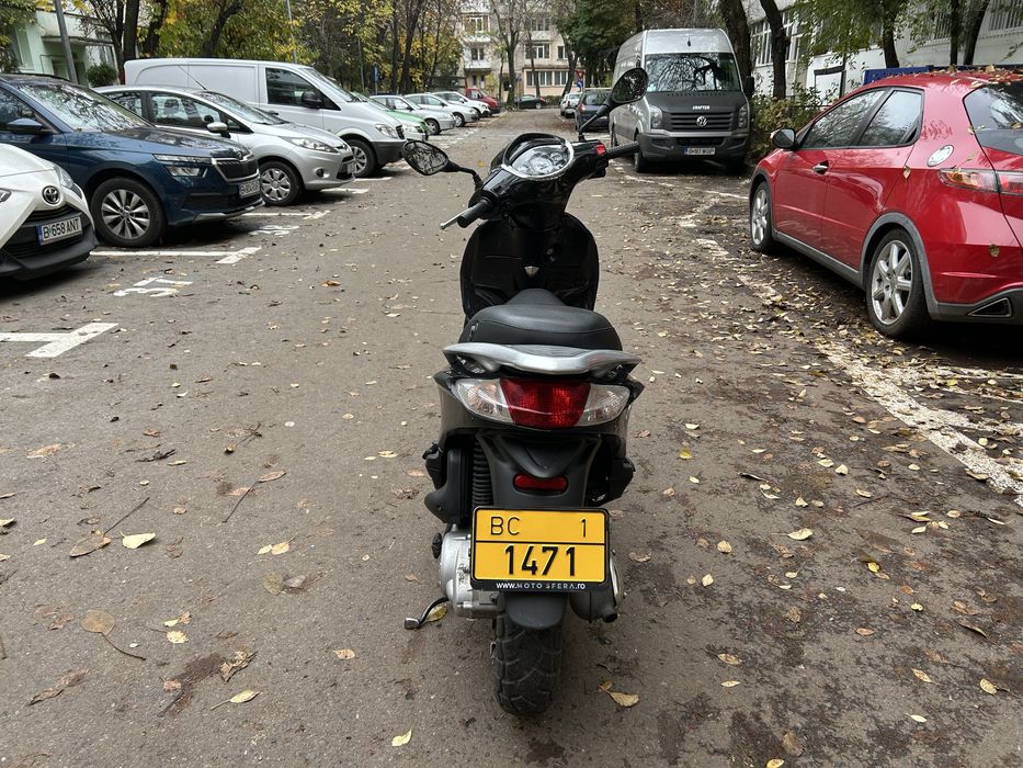 Piaggio fly 4T 50 categoria B