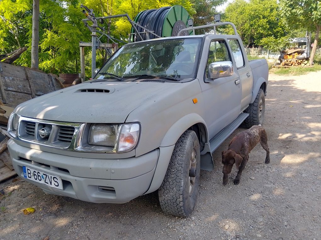 Nissan Navara 4x4 2.5 an 2ooo