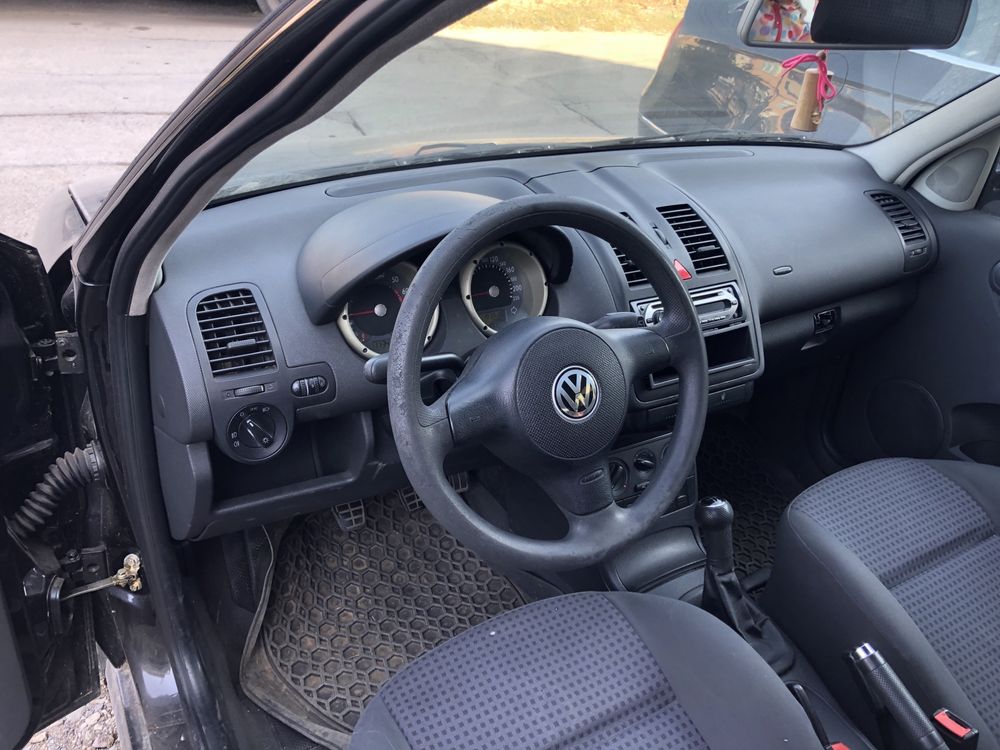 Продавам VW POLO 1.4 бензин