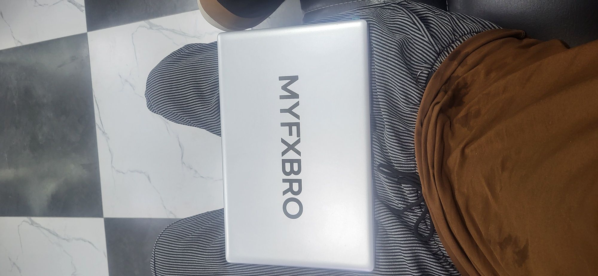 Myfxbro noutbook