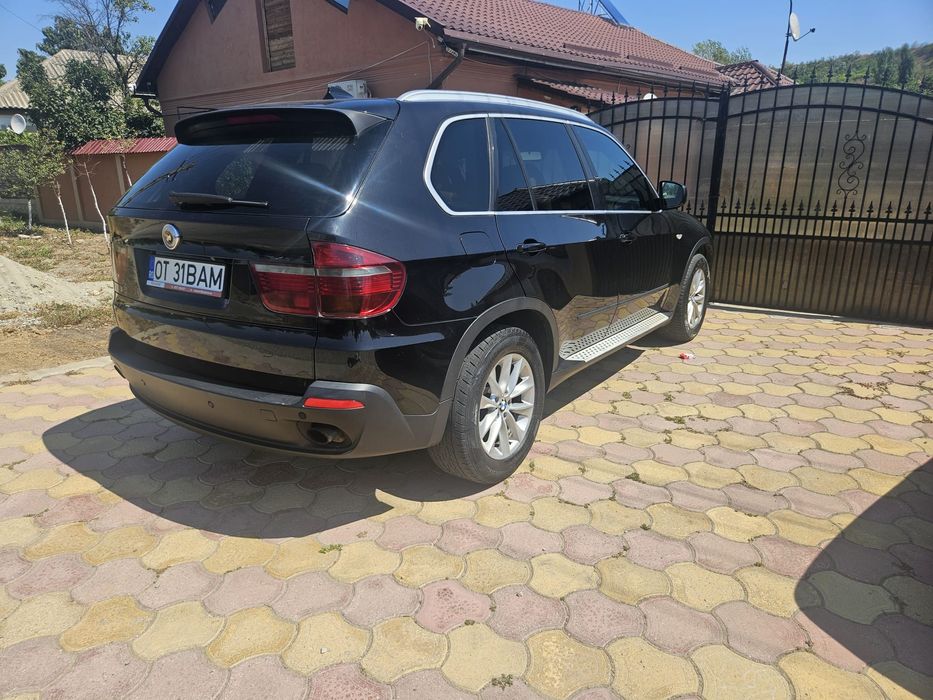 Vând BMW X5 2010 3.0D