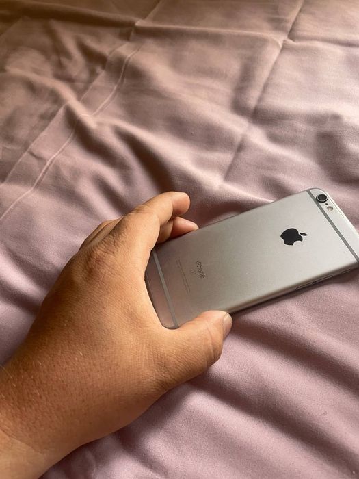 iPhone 6s holati zor karopka document xotira 64Gb useleni batari 100%