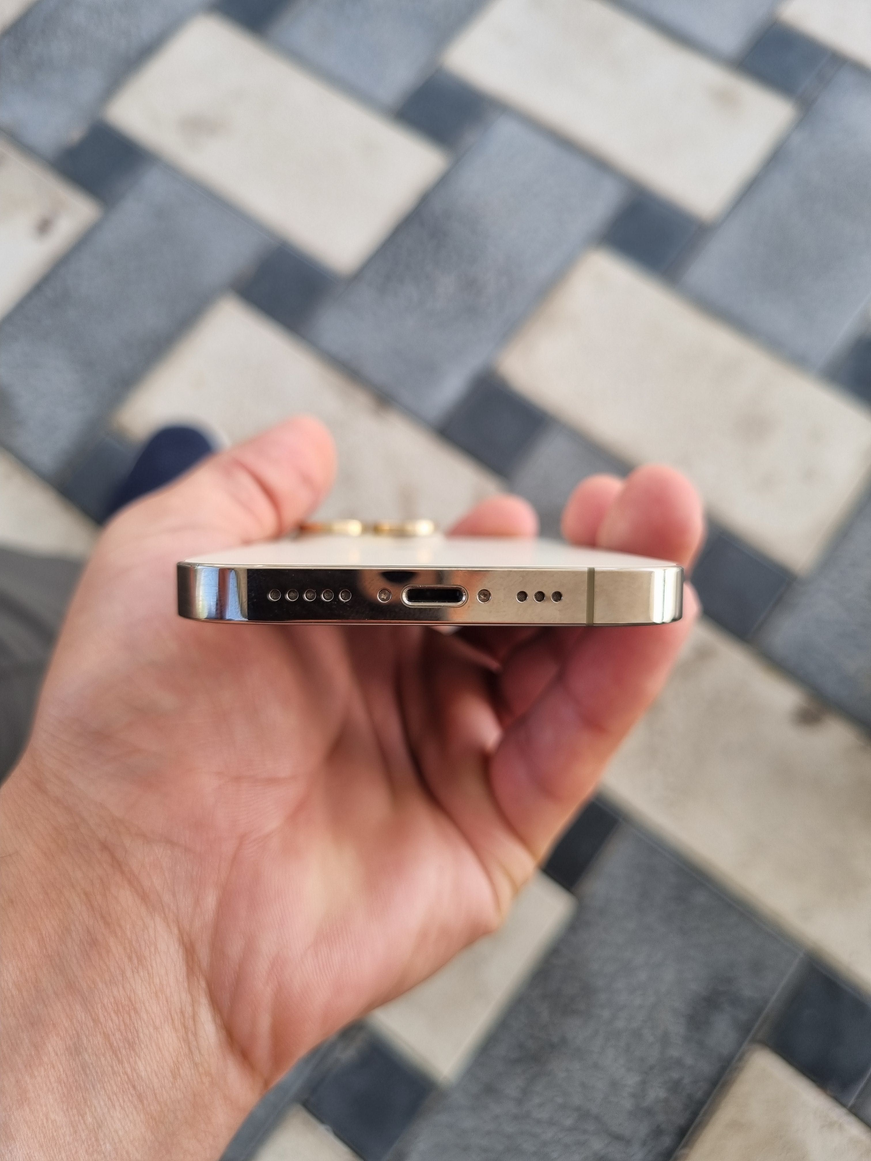 iPhone 14 pro 256gb