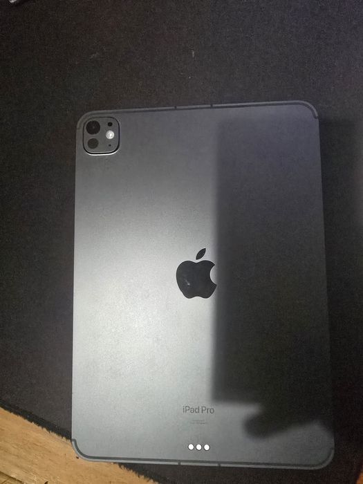 iPad pro m4 11 дюймов WiFi