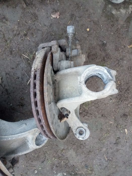 Fuzeta față stânga dreapta passat B6
