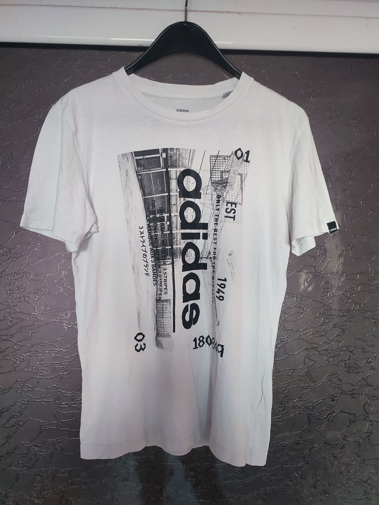 Тениски Adidas и Nike