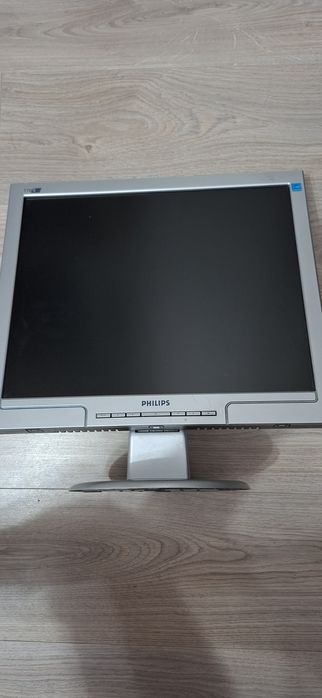 Vând PC și Monitor