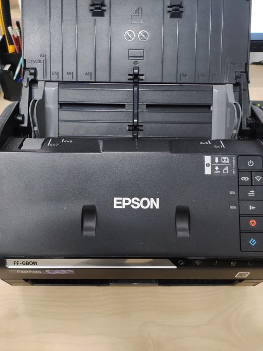 Сканер Epson FastFoto FF-680W (B11B237401)
Артикул: 174832