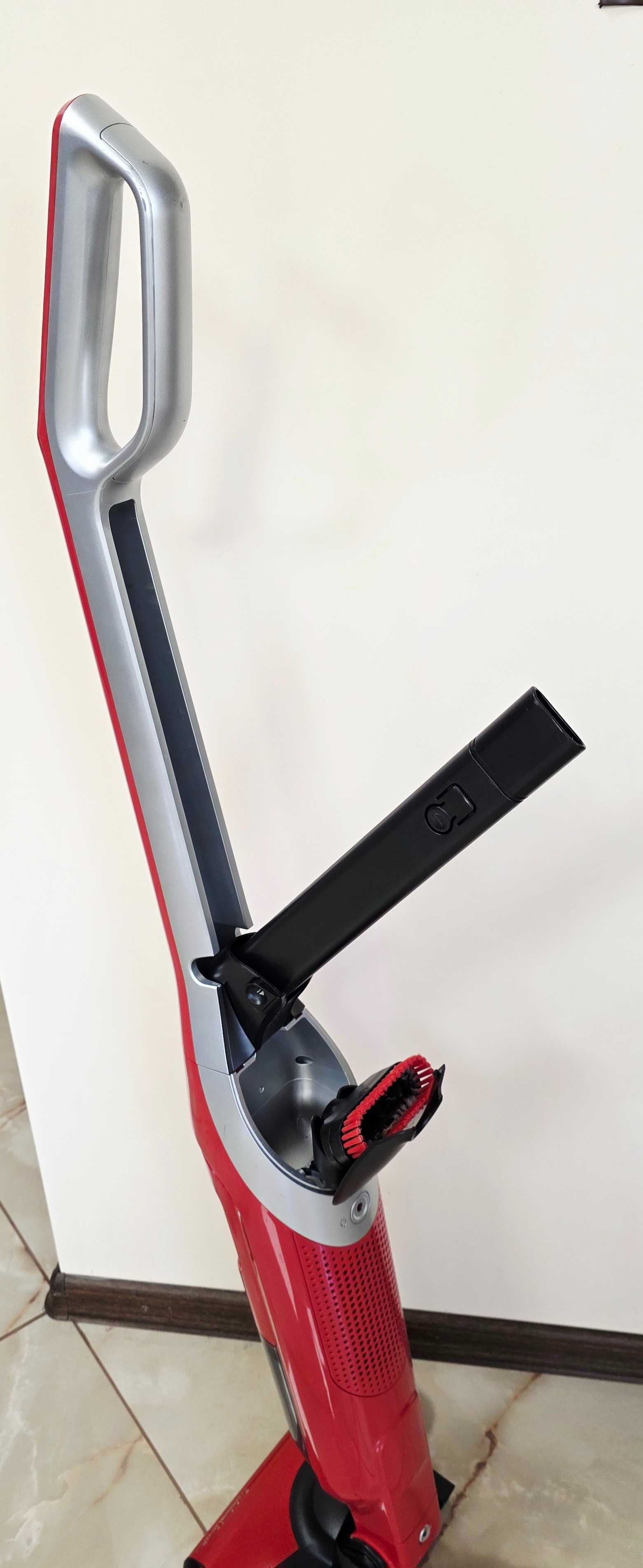 Акумулаторна Вертикална Прахосмукачка BOSCH SERIES 4 ProAnimal 25.20 V