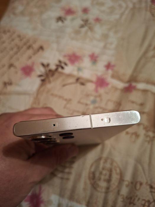 Продавам Samsung s23 ultra (като нов)256гб