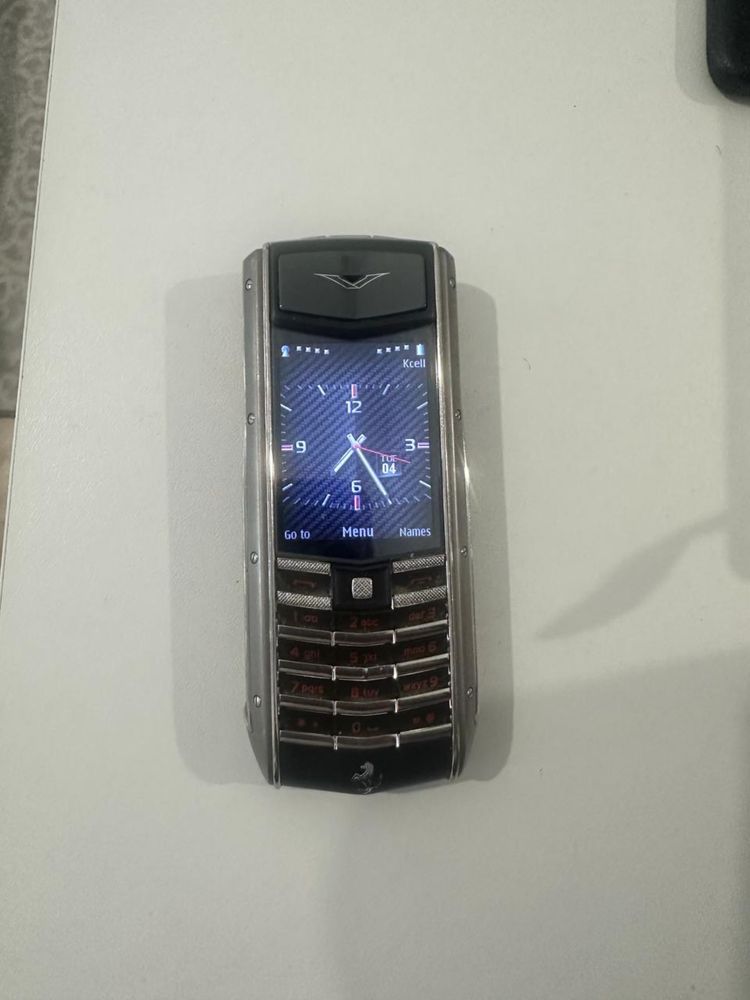 продам Vertu в Оригинале