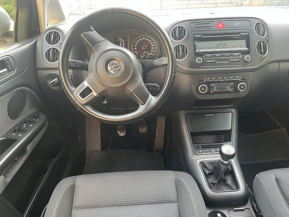Vw golf VI plue model Team 1.4  benzina 122 CP