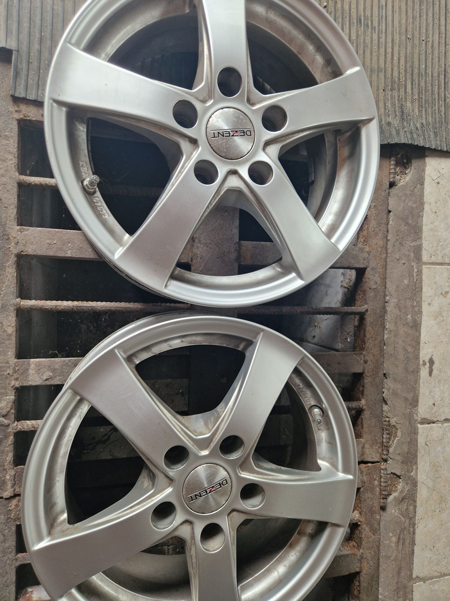 Jante aliaj Dezent 5x114.3 r15   Renault Fluence Laguna3