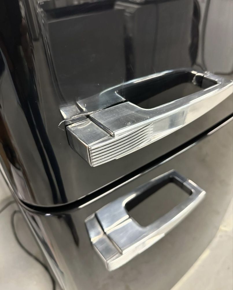 Frigider vintage stilul anilor ‘50 Smeg No Frost FAB38RBL5