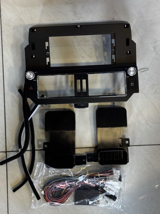 Teyes супер monitor Lux one uchun ramka Tayota prado 150 год 2013/2017