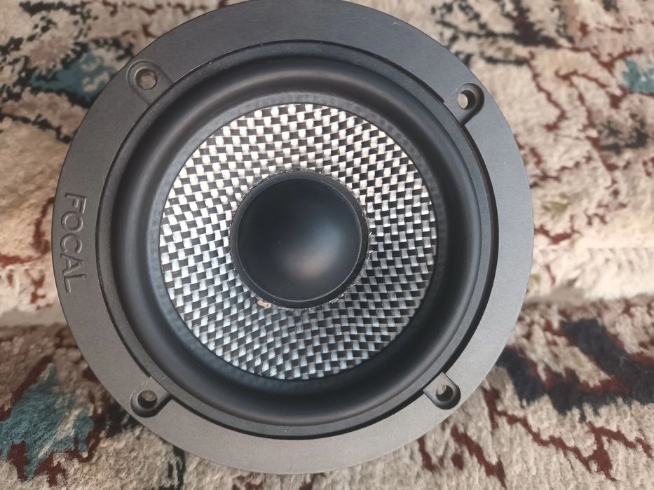 FOCAL серединка 3 полоскани средниси.