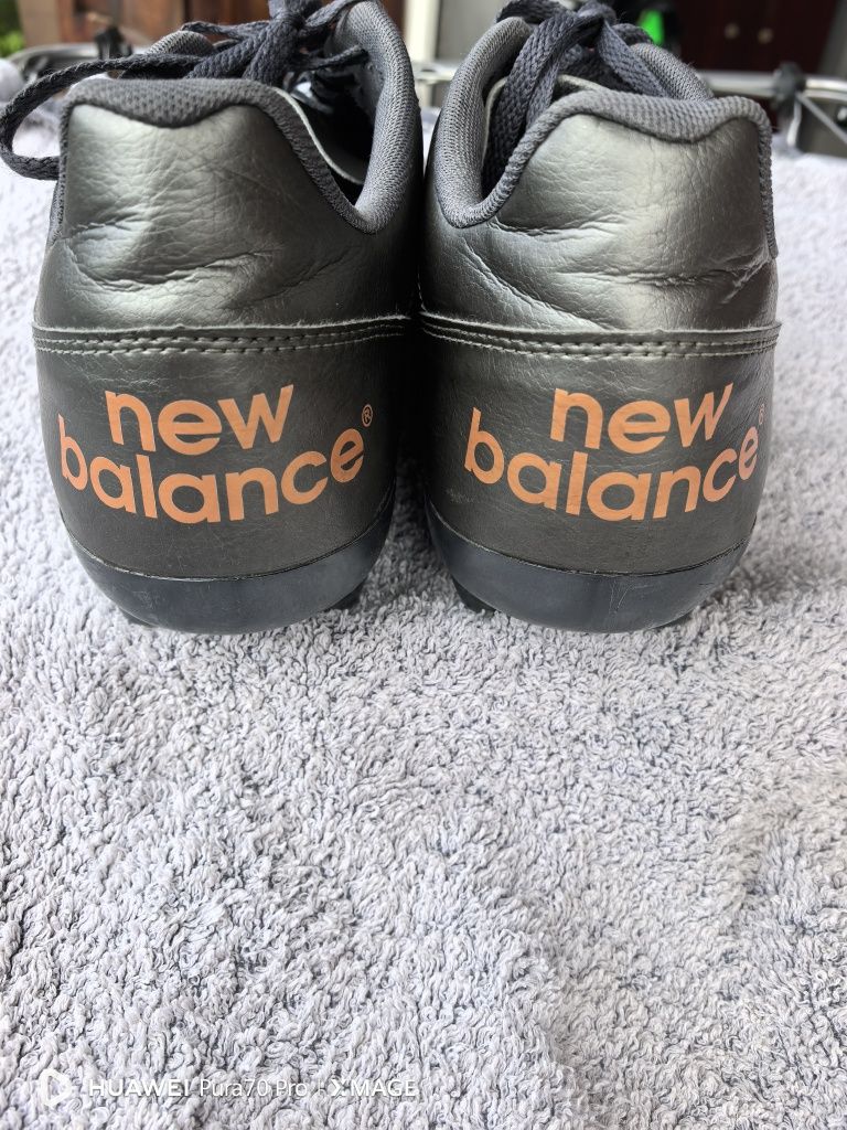 Професионални кожени бутонки New Balance номер 45.5 стелка 29.5см