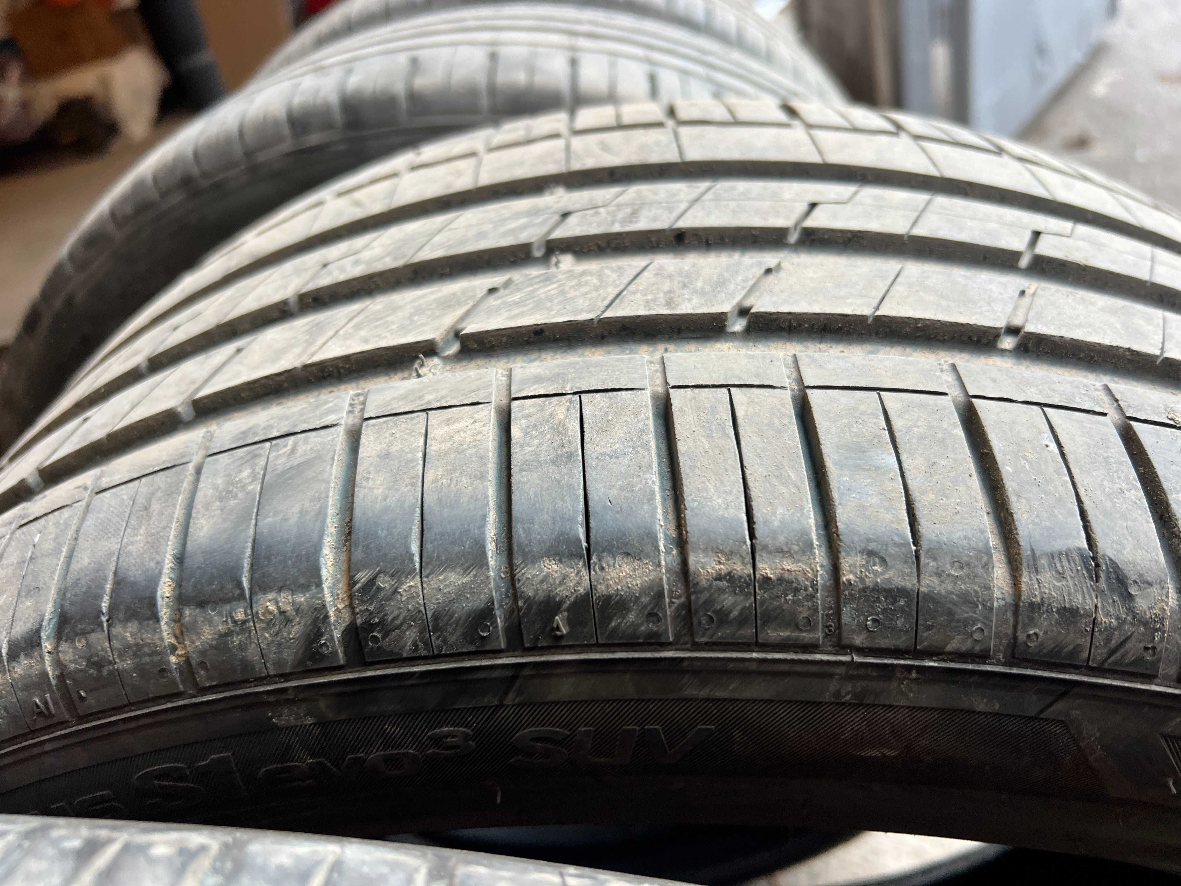 Летни гуми Hankook 275/40/21 дот 24