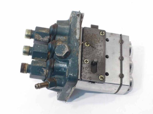 pompa de injectie pentru bobcat 320, x320