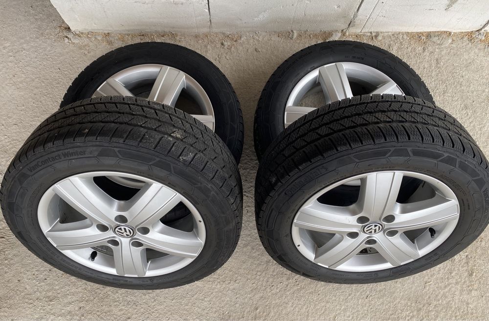 Jante R17 Originale Vw T5,T6 Anvelope foarte bune 215/60C M+S